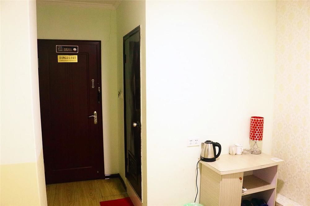 Qingdao Peninsula Four Seasons Business Hotel Εξωτερικό φωτογραφία